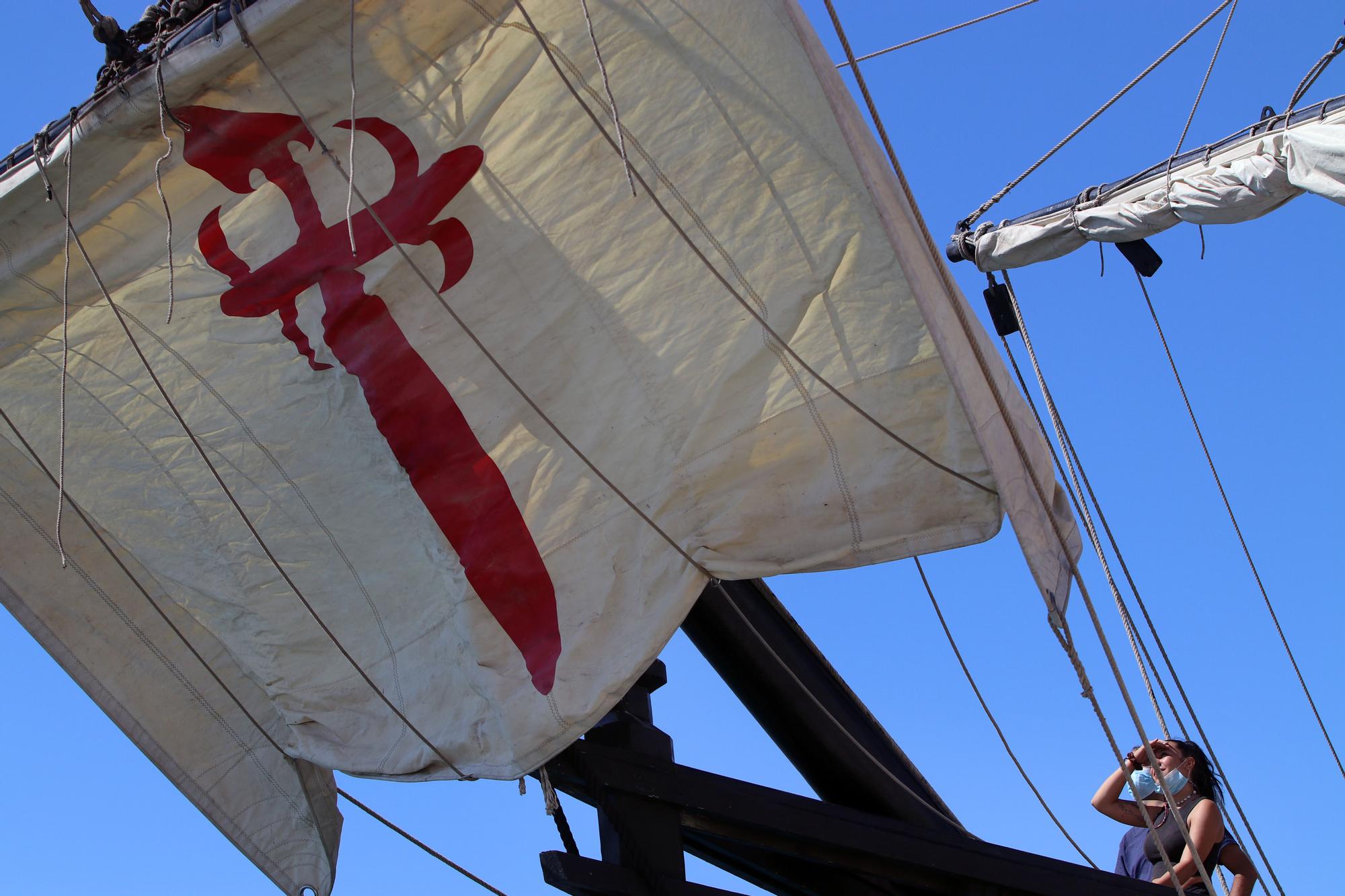 La nao Victoria hace escala en el puerto de Málaga