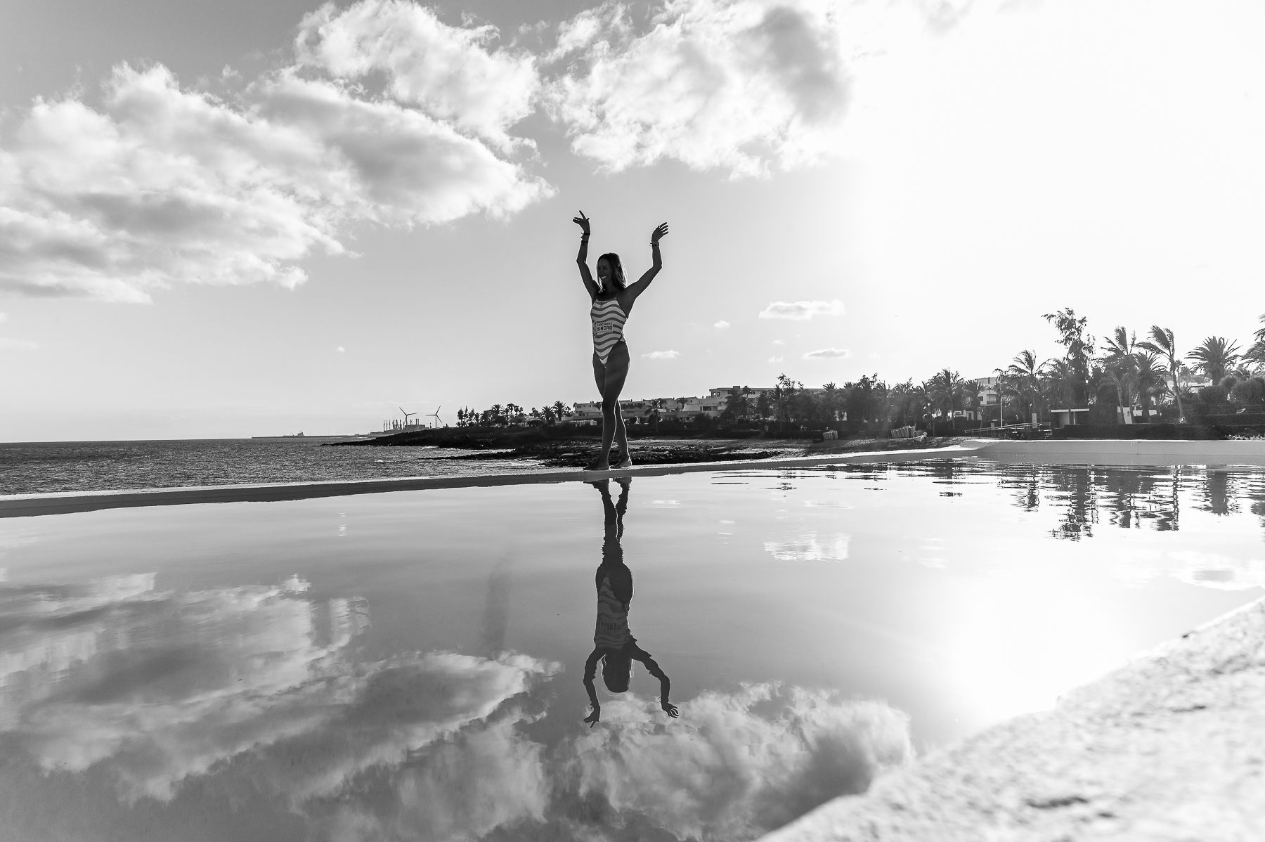 Exhibición del VIII Campus Lanzarote Sincro con Gemma Mengual, entre otras nadadoras