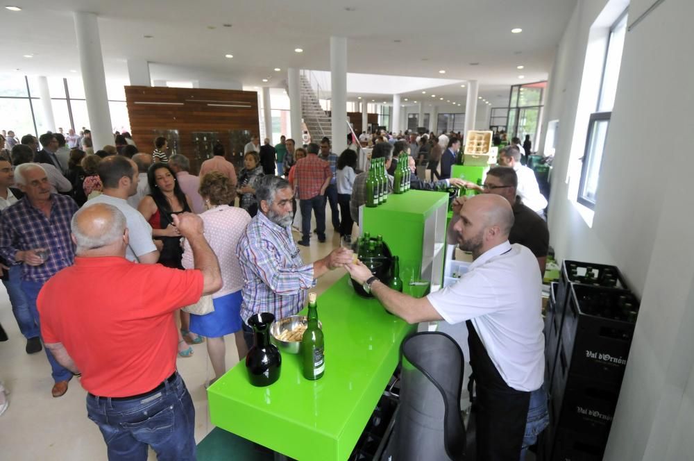 Presentación del VII Salón de la Sidra en el Recito Ferial de Santullano, Mieres