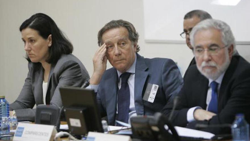 Comparecencia del exdirector general de Caixa Galicia, José Luis Méndez, en la comisión parlamentaria de investigación de las antiguas cajas gallegas.