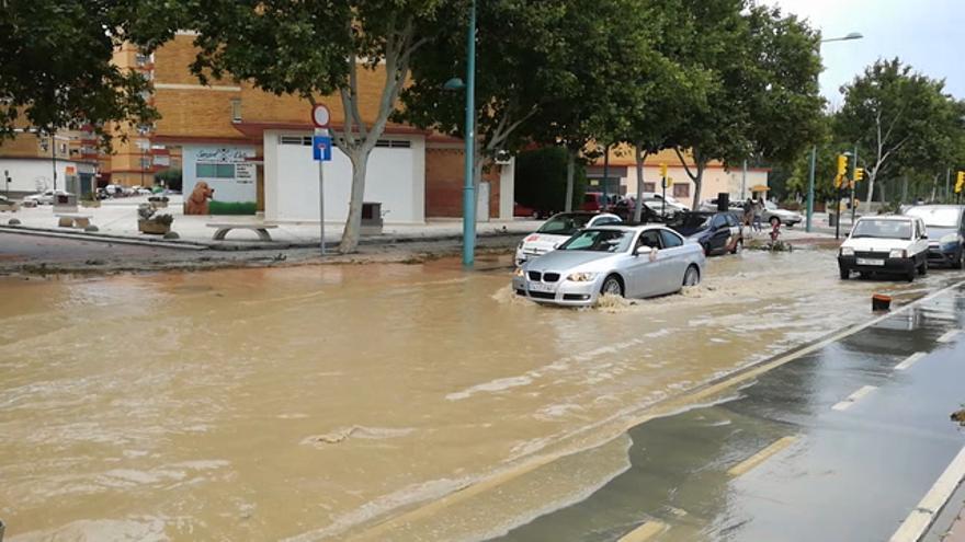 Imágenes del Paseo de la Ribera después de la tormenta