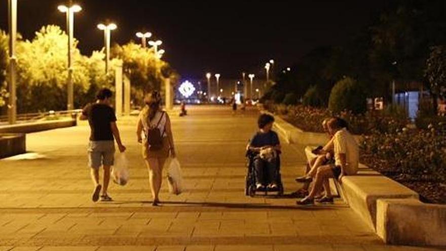 Córdoba pasa una de las noches más calurosas del verano con temperaturas entre los 30º y los 22º