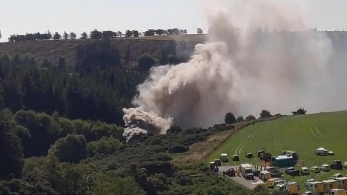 Al menos 3 muertos y varios heridos por un grave descarrilamiento de tren en Escocia