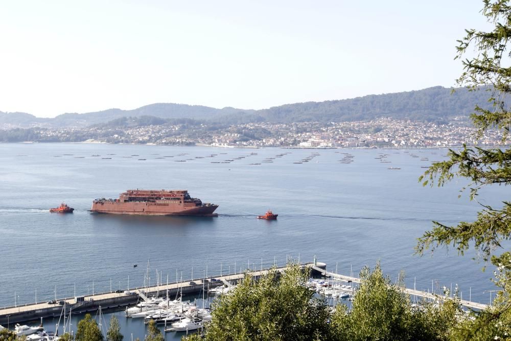 El ferri de Vulcano, en el dique seco