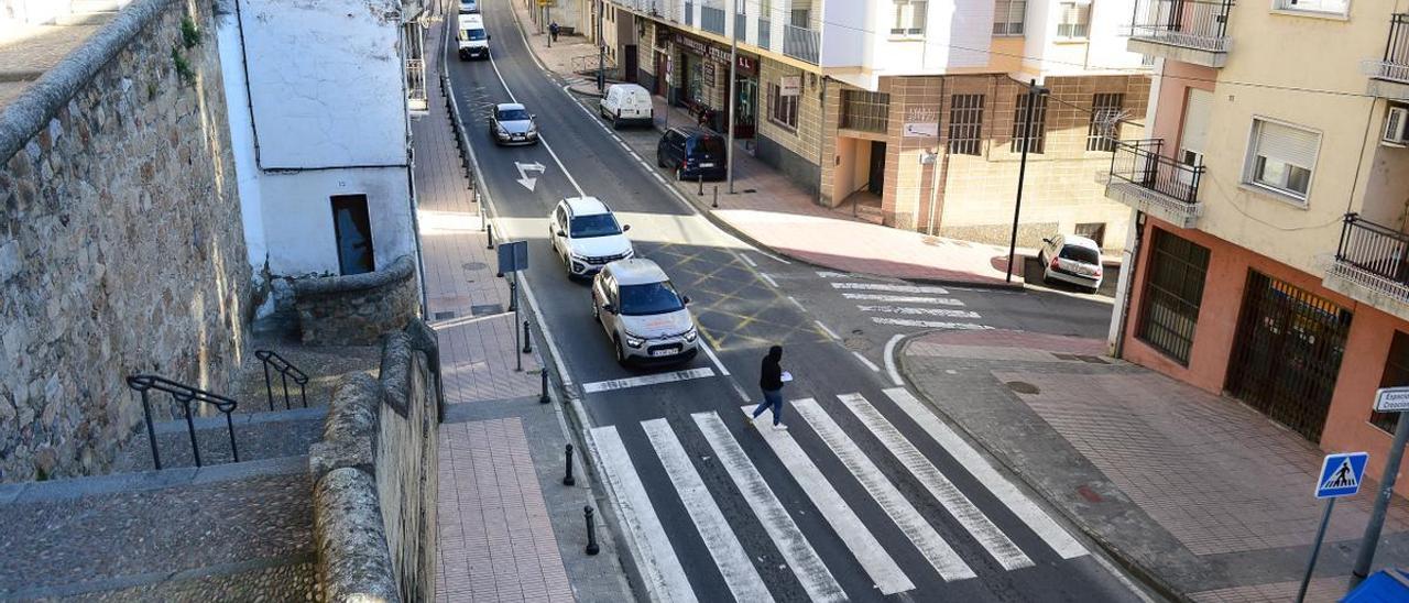 Paso cuya señalización se va a reforzar en Plasencia para evitar atropellos.