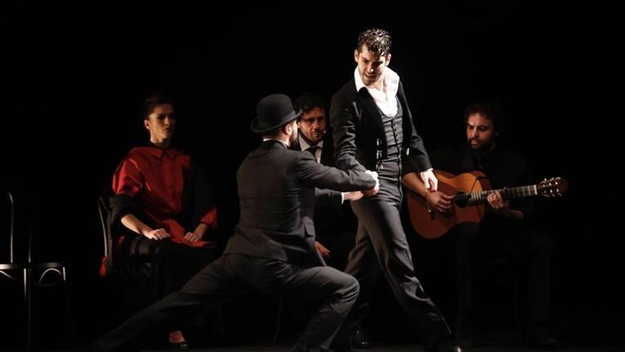 Rafael Estévez y Valeriano Paños estrenan en el Gran Teatro &#039;El sombrero&#039;