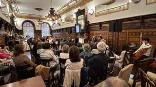 Jesús Carrasco y Juan Gabriel Vásquez reciben en Santiago el Premio Novela Europea