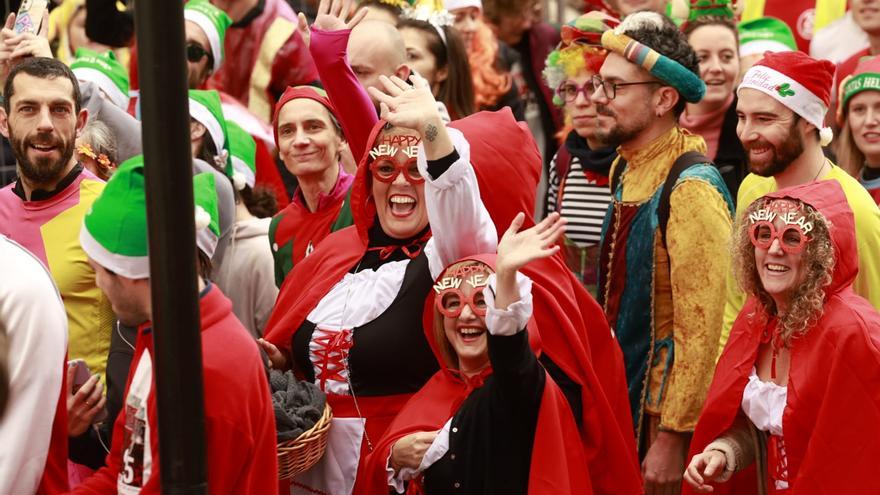 Una marea de color y diversión para despedir el año corriendo