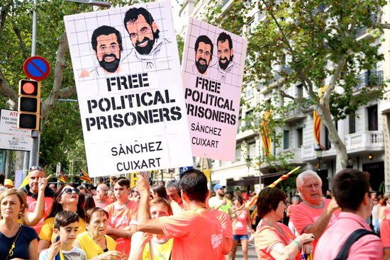 La manifestació de la Diada omple la Diagonal