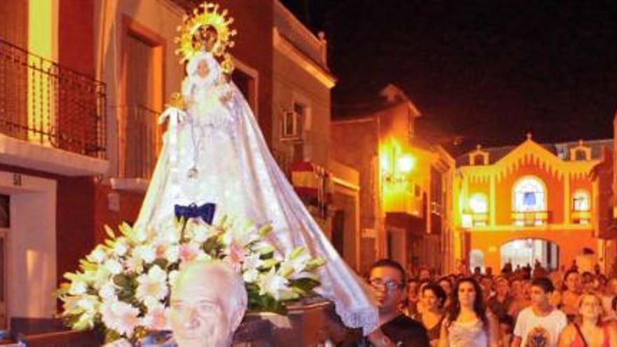 La Virgen de Monserrate de la calle de Arriba llega a la Catedral