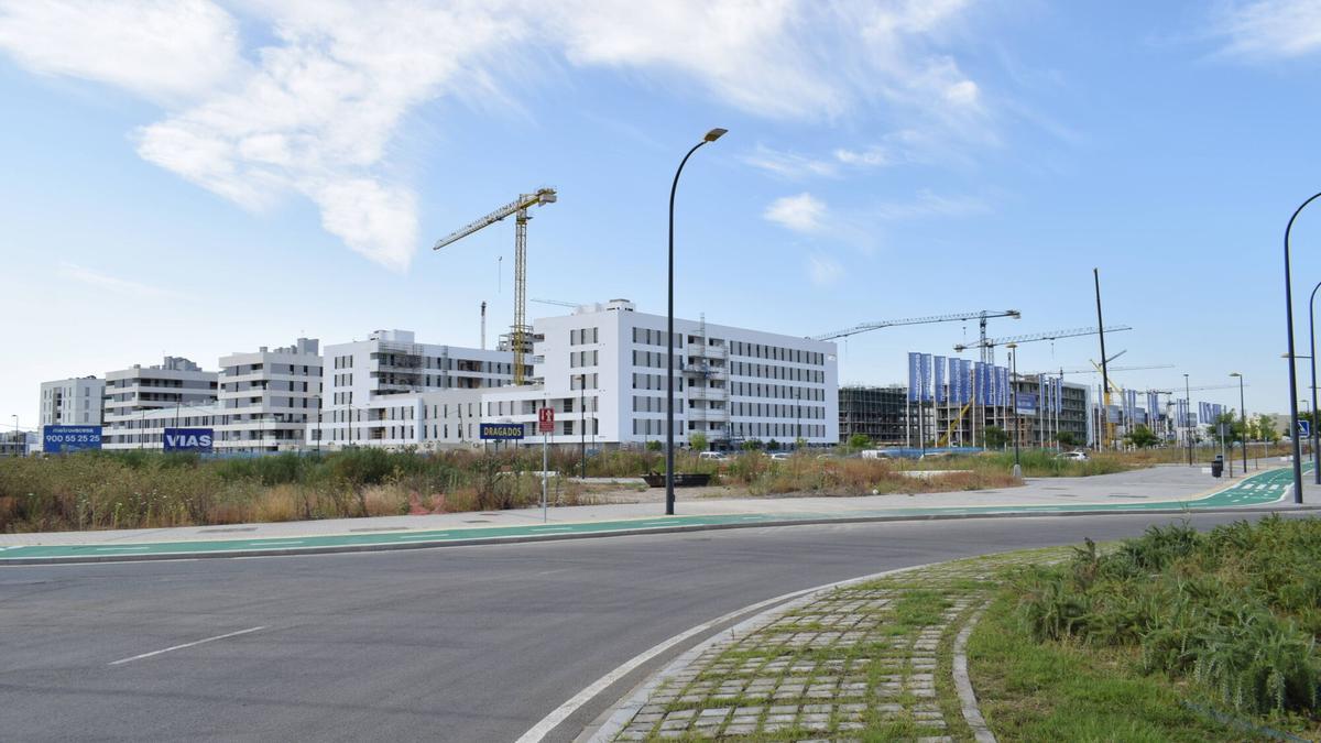 Accesos a Isla Natura, en Palmas Altas