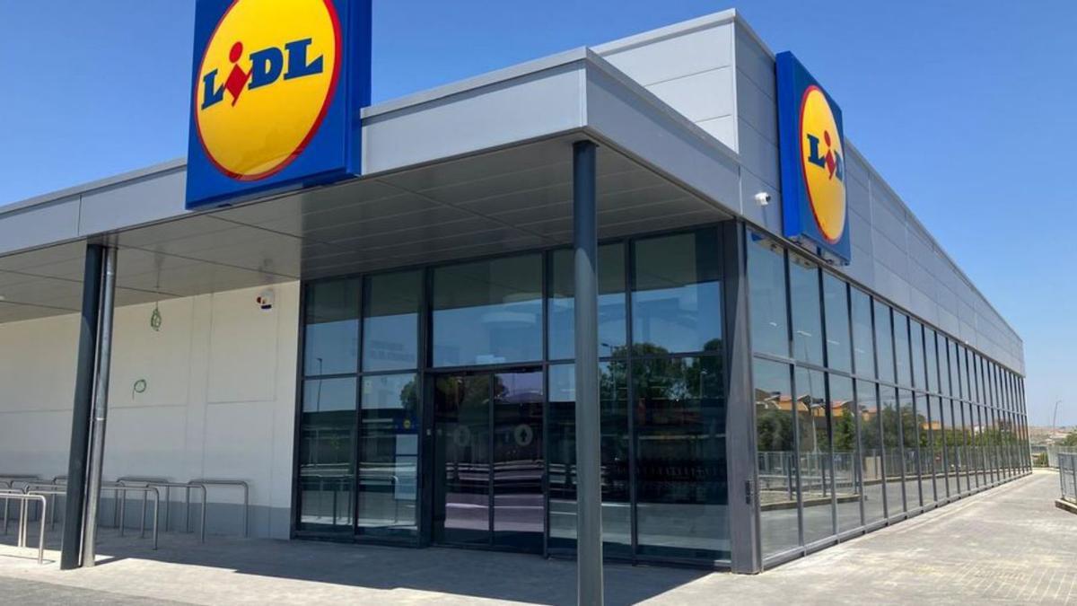 Exterior de un supermercado Lidl igual al que abrirán en Almassora.