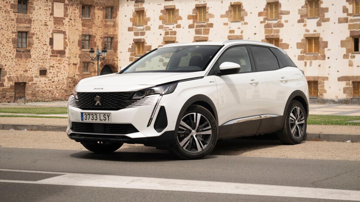 El Peugeot 3008 híbrido enchufable ofrece lo mejor de los dos mundos