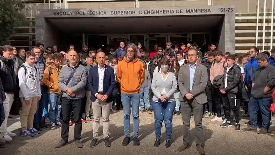 VÍDEO: Minut de silenci pels dos estudiants de la UPC de Manresa morts a la mina de Súria