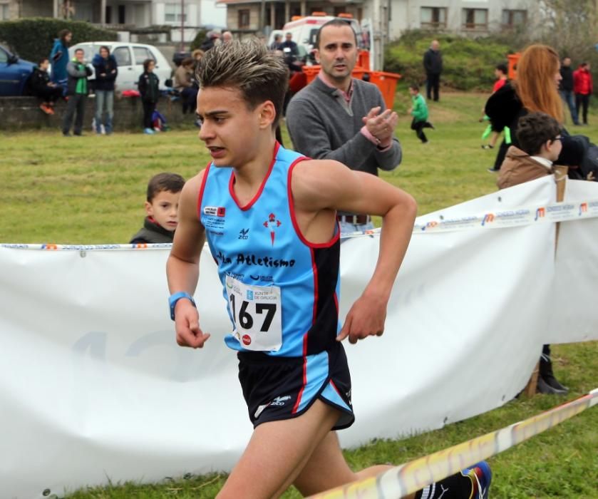 Las imágenes del 42.º Trofeo de Campo a Través San Miguel de Oia