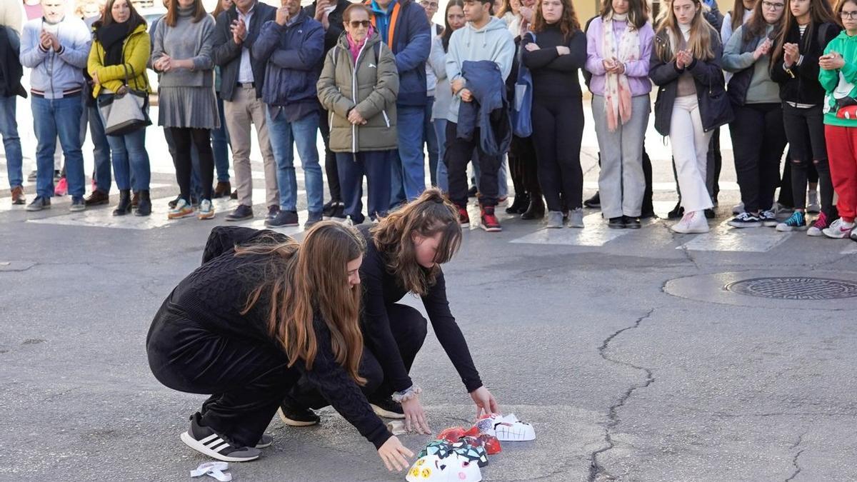 Un momento del acto de celebración del 25N en Ontinyent.