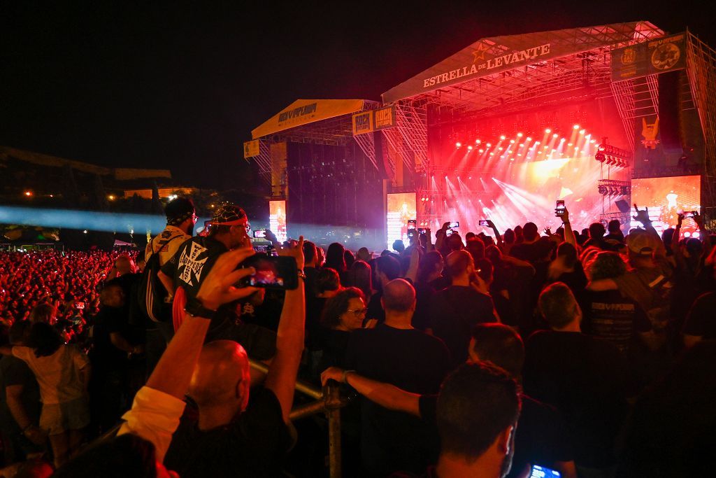 Ambiente de la segunda jornada del Rock Imperium Festival en Cartagena