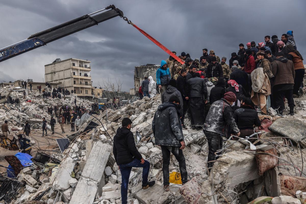 Dos jóvenes españolas residentes en Turquía narran el horror de los primeros momentos del terremoto