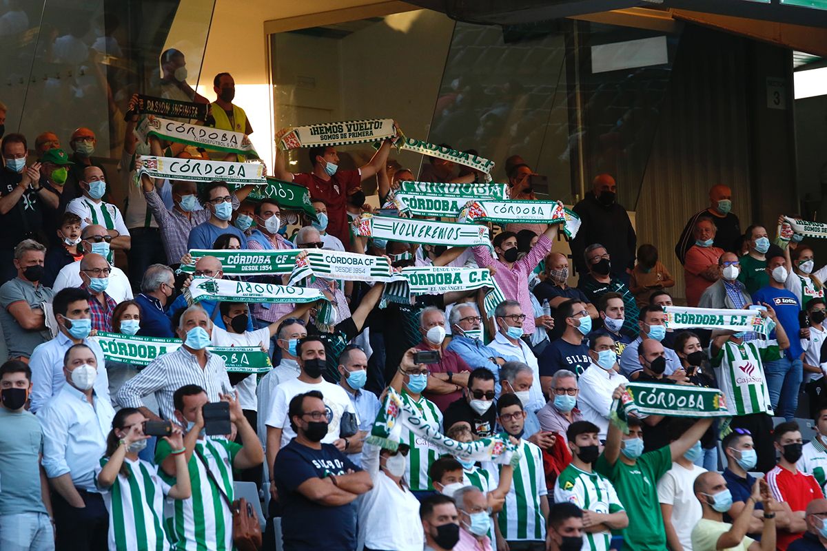 La grada de El Arcángel en el Córdoba CF-Antequera