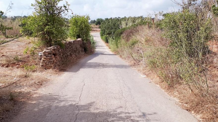 Comienzan las obras de reparación del camino que conecta Can Guasch con la carretera de Ibiza