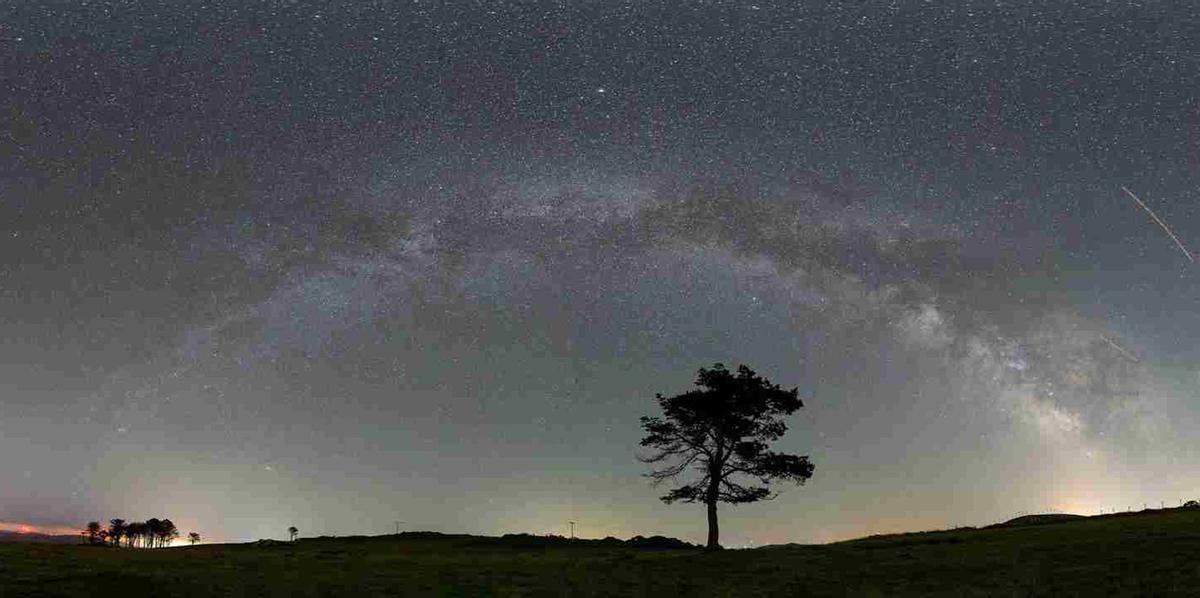 Panorámica del cielo en el municipio lucense de Muras