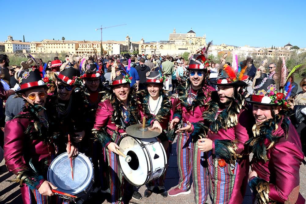 El Puente Romano se viste de Carnaval