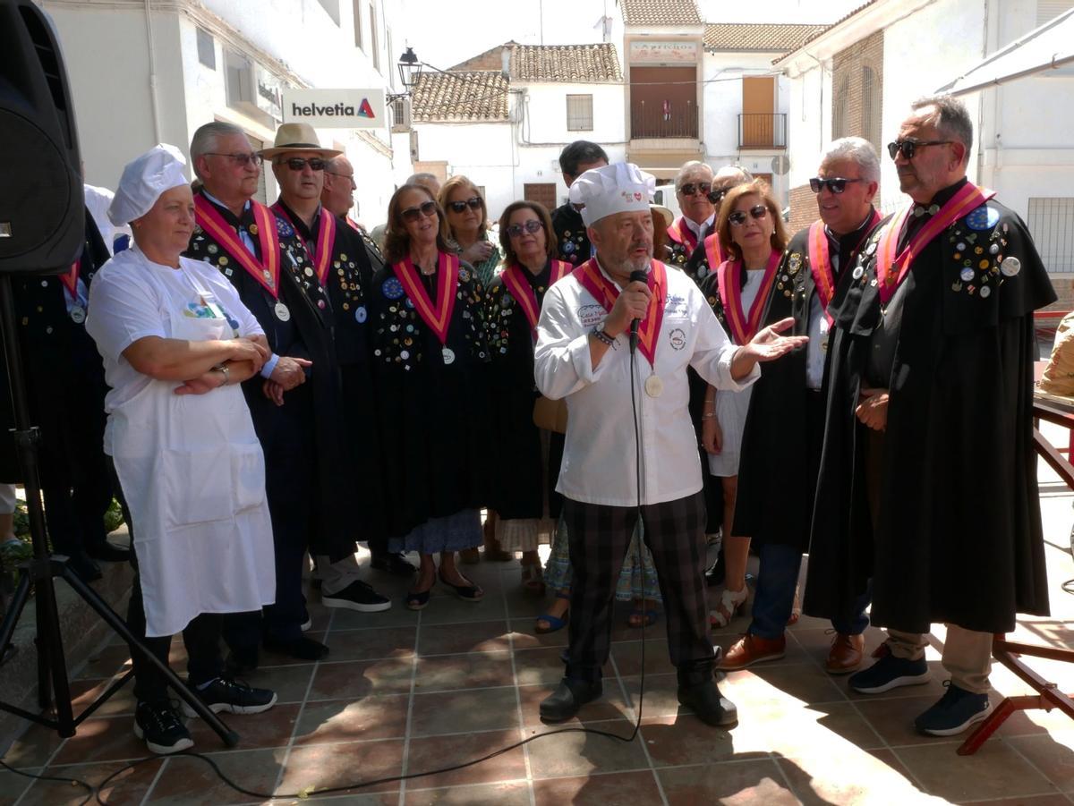 Cañete de las Torres vuelve a batir el récord del salmorejo más grande del mundo.