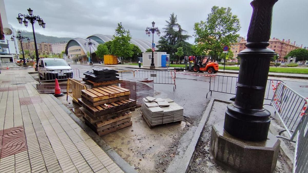 Las obras de renovación de asfaltos en Ventanielles.