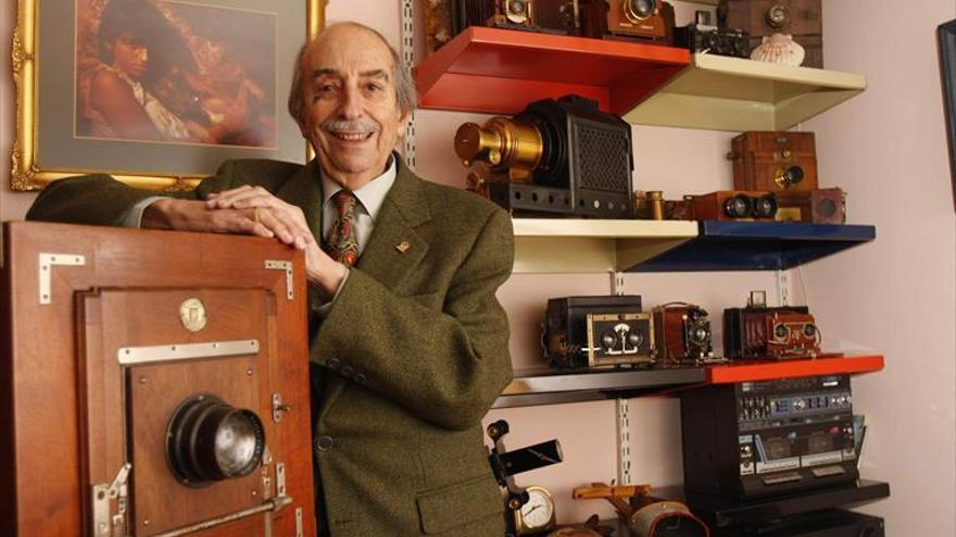 Fallece el fotógrafo Francisco Linares García