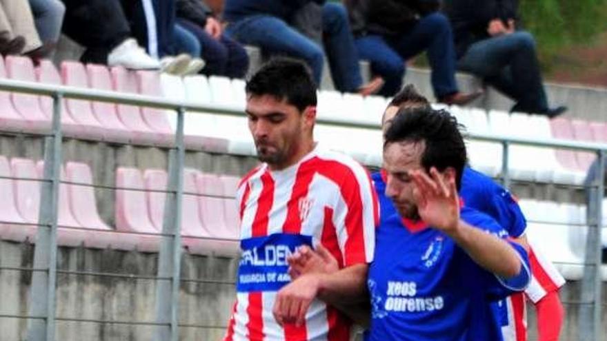 Los de A Illa dejarán a sus titulares en el entrenamiento. // Iñaki Abella