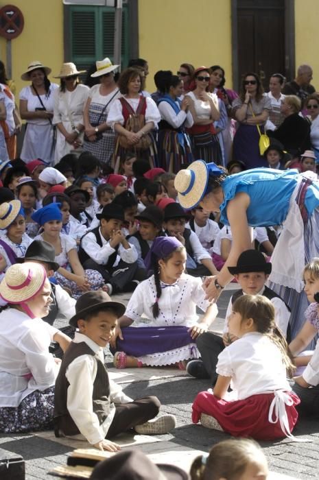 FIESTA DIA DE CANARIAS ORGANIZADO PORLA ORDEN ...