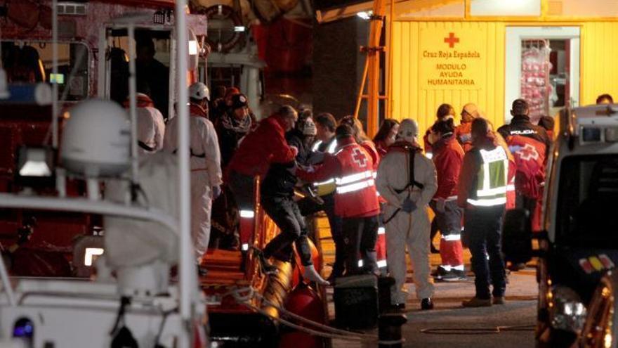 Cruz Roja advierte de que la llegada de pateras &quot;no va a cesar&quot; en la Región