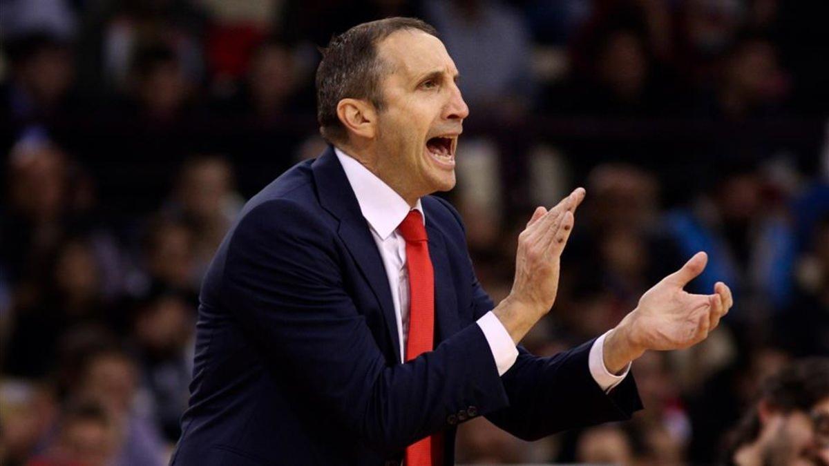 Blatt deja el banquillo del Olympiakos