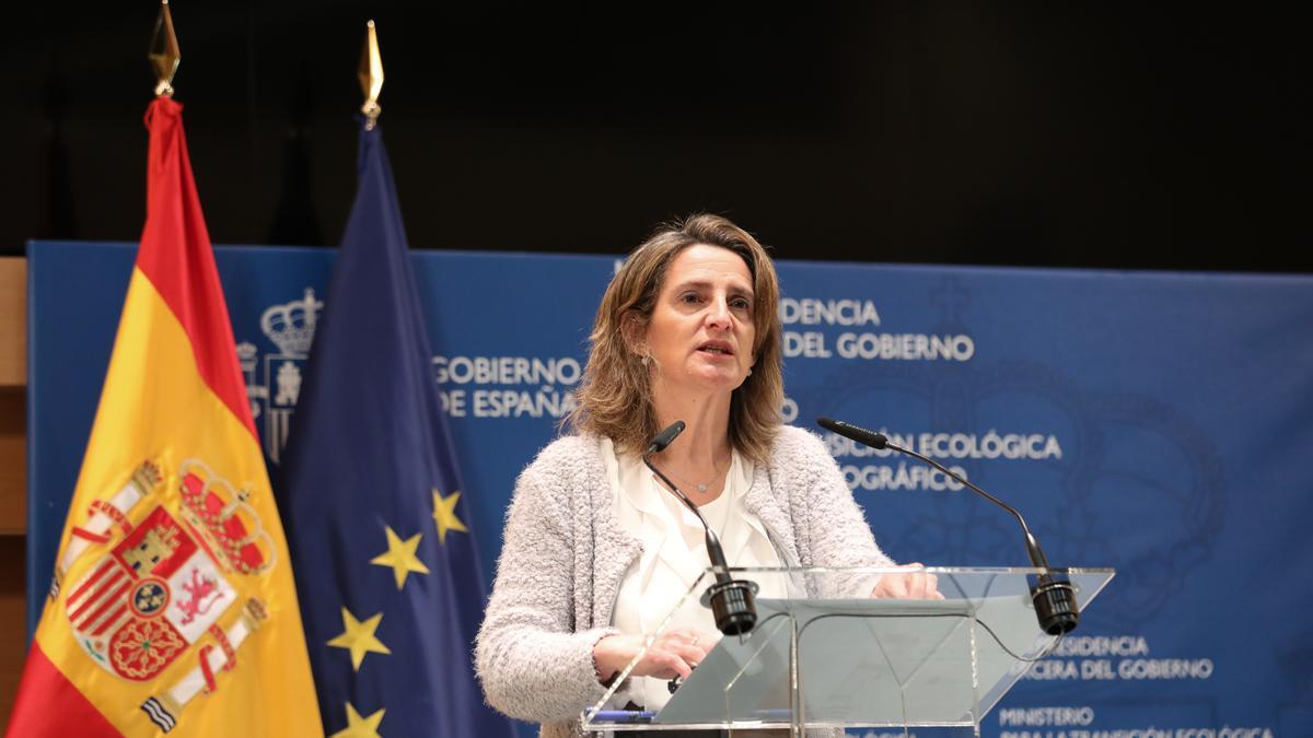 Archivo - La vicepresidenta y ministra para la Transición Ecológica y el Reto Demográfico, Teresa Ribera,