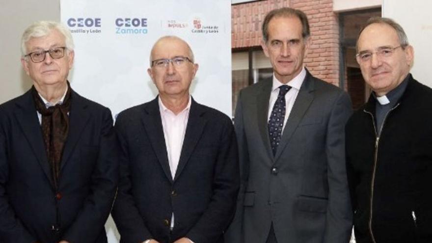 José María Esbec, Miguel Ángel García, Óscar Iglesias y Antonio Jesús Martín de Lera.