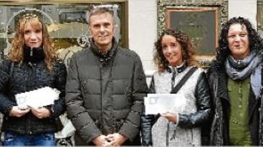 Diesa i el CNL Montserrat premien la creativitat a l&#039;hora de felicitar el Nadal