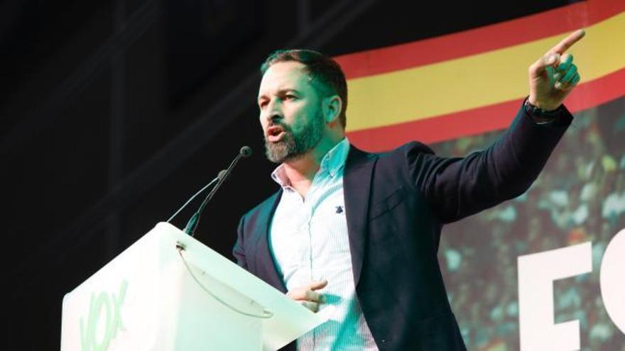 Abascal denuncia en València una "criminalización" de "todos contra Vox"