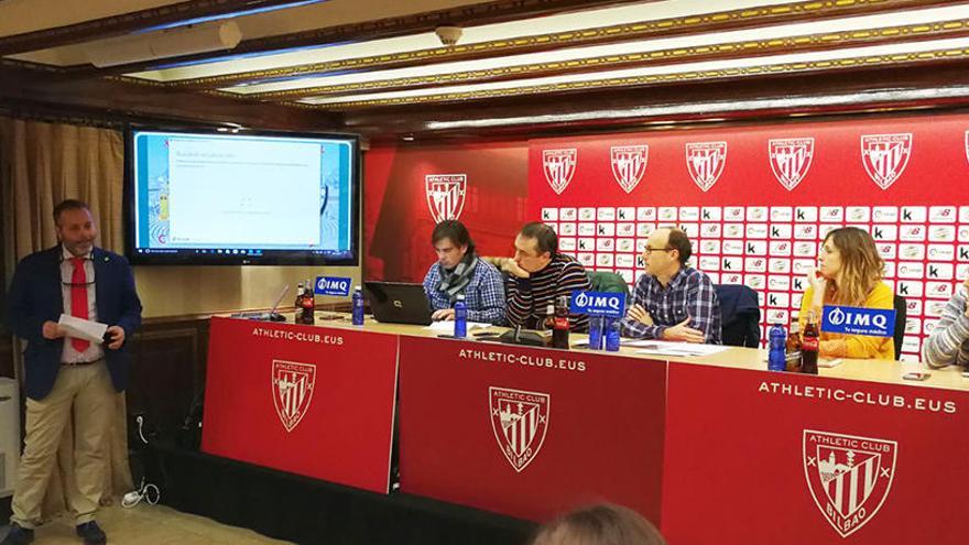 Momento de la presentación del congreso en Bilbao.