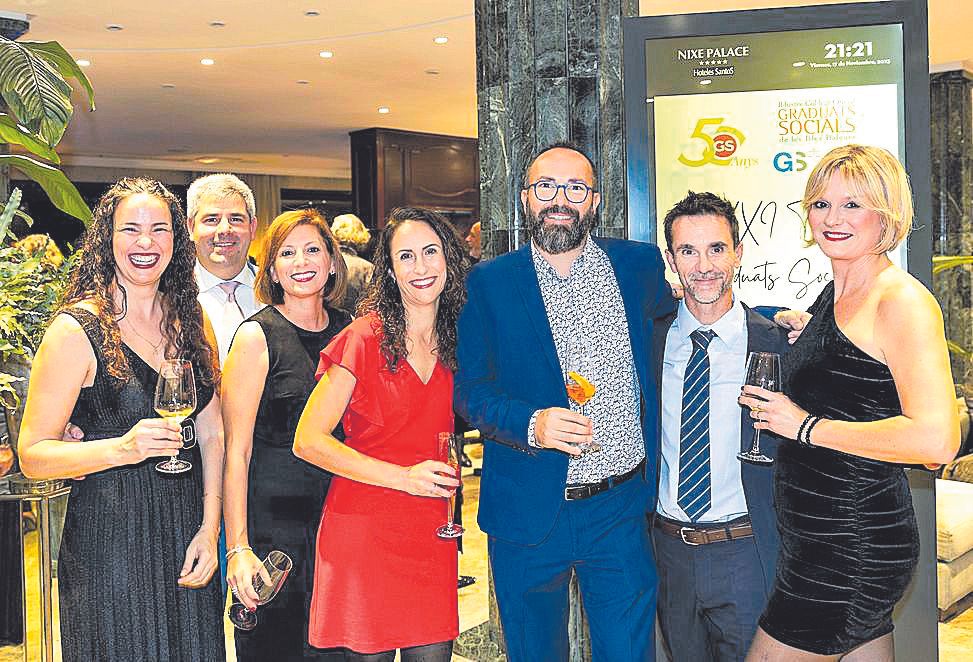 Maria del Àngels Barceló, Joan Pep Escandell, Maria Rotger, Marina López, Guillem Bordoy, Santi Muñoz y Sandra Puga.