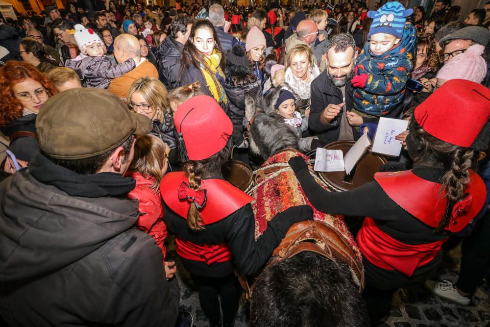 Alcoy recibe al emisario de la ilusión