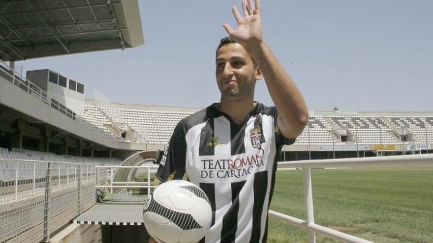 Iván Bolado ya es historia en el FC Cartagena.