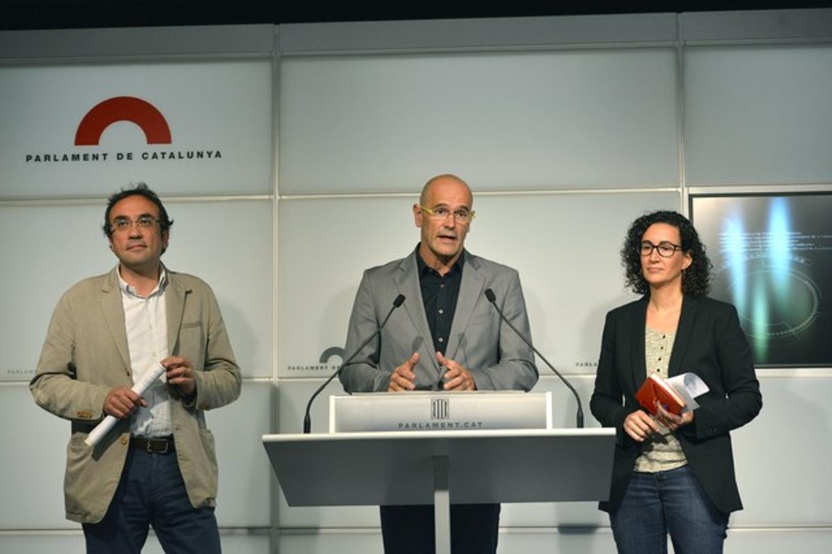 Josep Rull, Raül Romeva i Marta Rovira, aquest dimarts al Parlament. Josep Rull, Raül Romeva i Marta Rovira, aquest dimarts al Parlament.