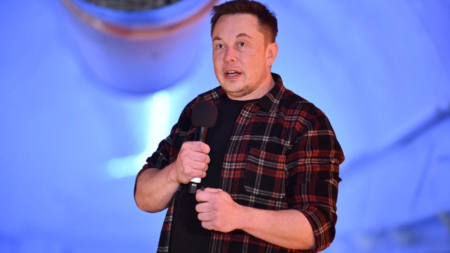 Musk amenaza con retirar a última hora su oferta de compra sobre Twitter