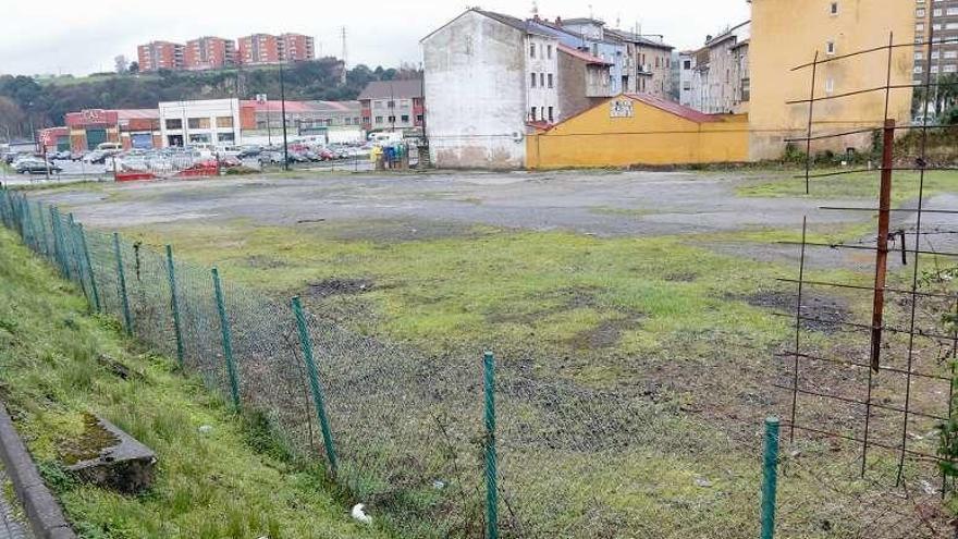 Finca en la que se levantará la nueva hamburguesería.