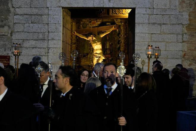 La procesión del Cristo del Amparo en Toro, en imágenes