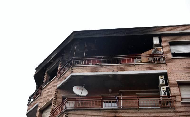 Arde un piso en la calle Julián Rivera de Zaragoza