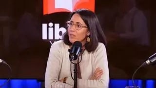 Eva Baltasar, en el pódcast del suplemento ABRIL: "Yo me levanto contenta cada mañana, y es una bendición"