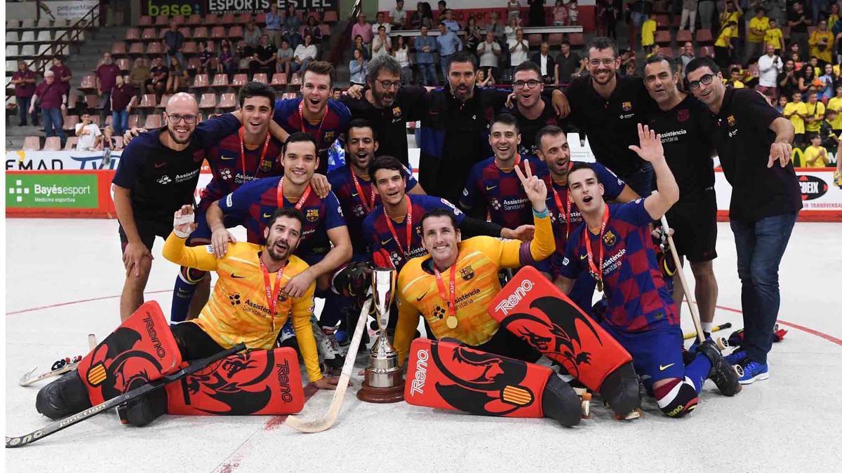 El Barça celebró la Lliga Catalana por todo lo alto