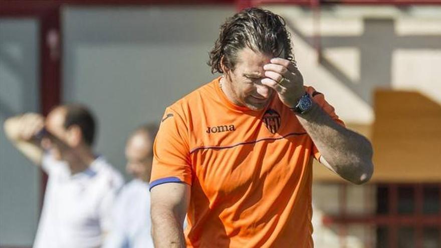 El Valencia destituye a Pizzi