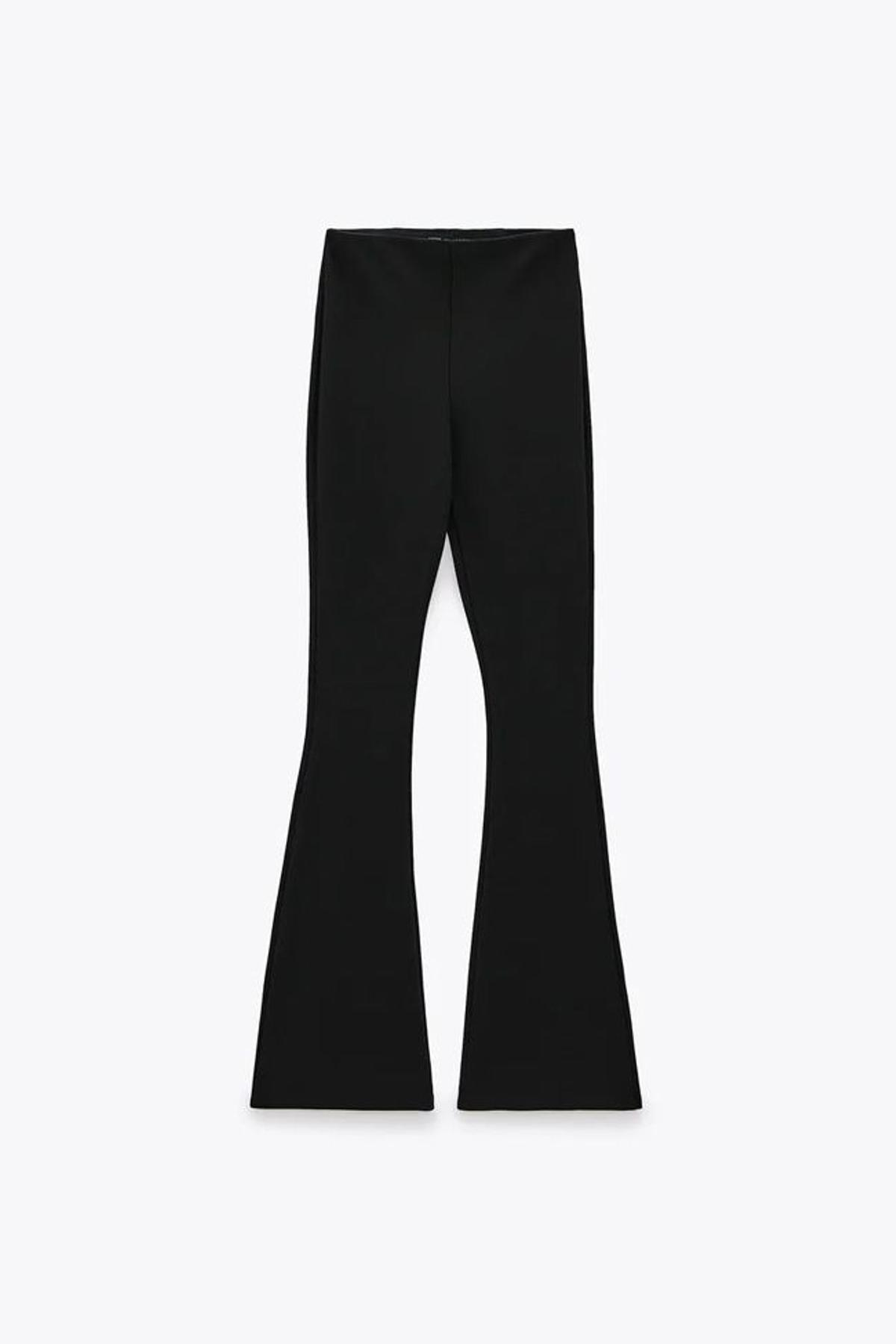 Leggings acampanados flare, de Zara